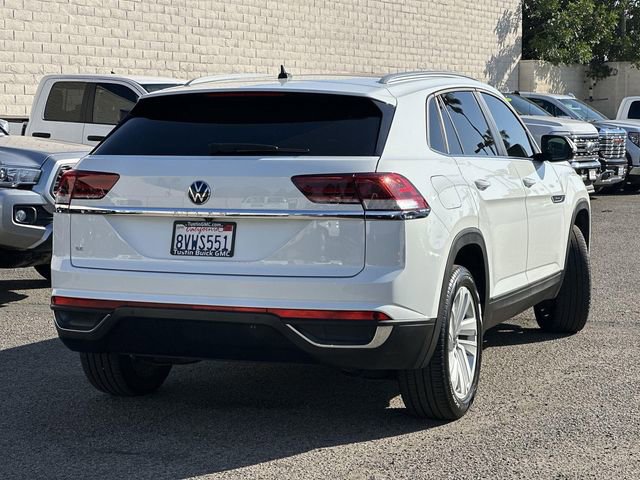 Used 2021 Volkswagen Atlas Cross Sport SE w/ Panoramic Sunroof Package image 4