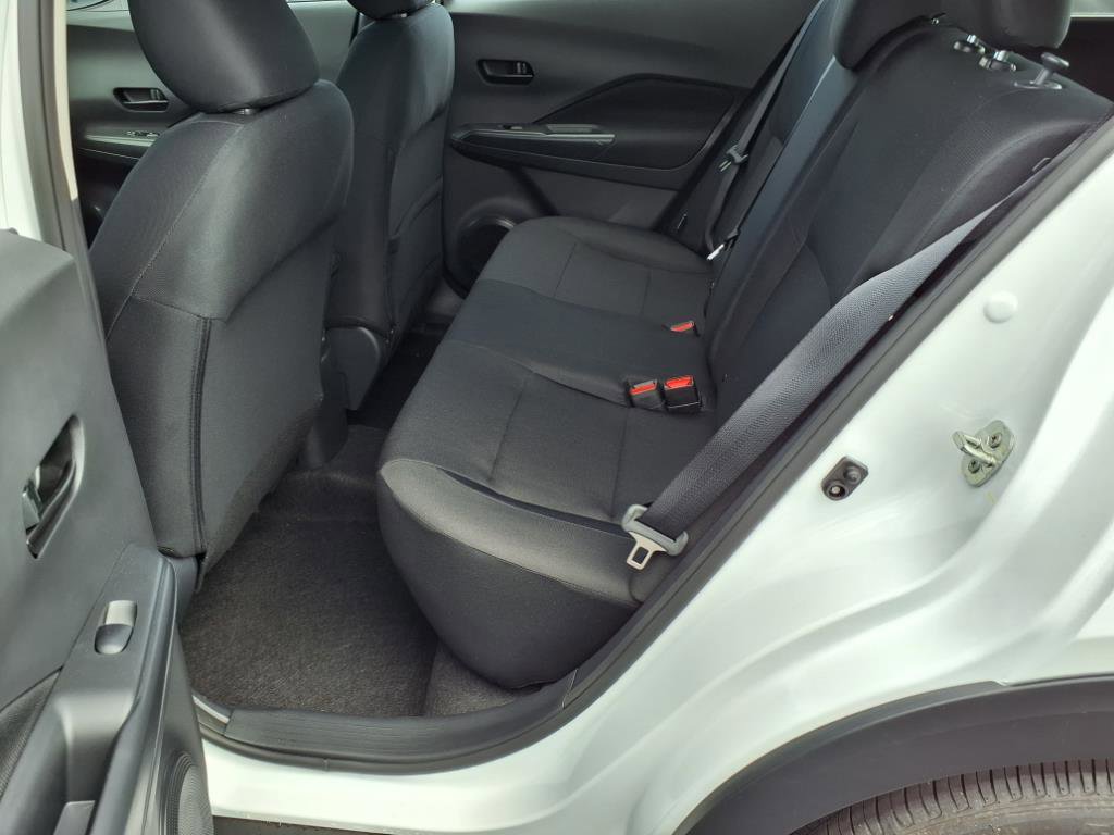 New 2025 Nissan Kicks Play S FWD image 13