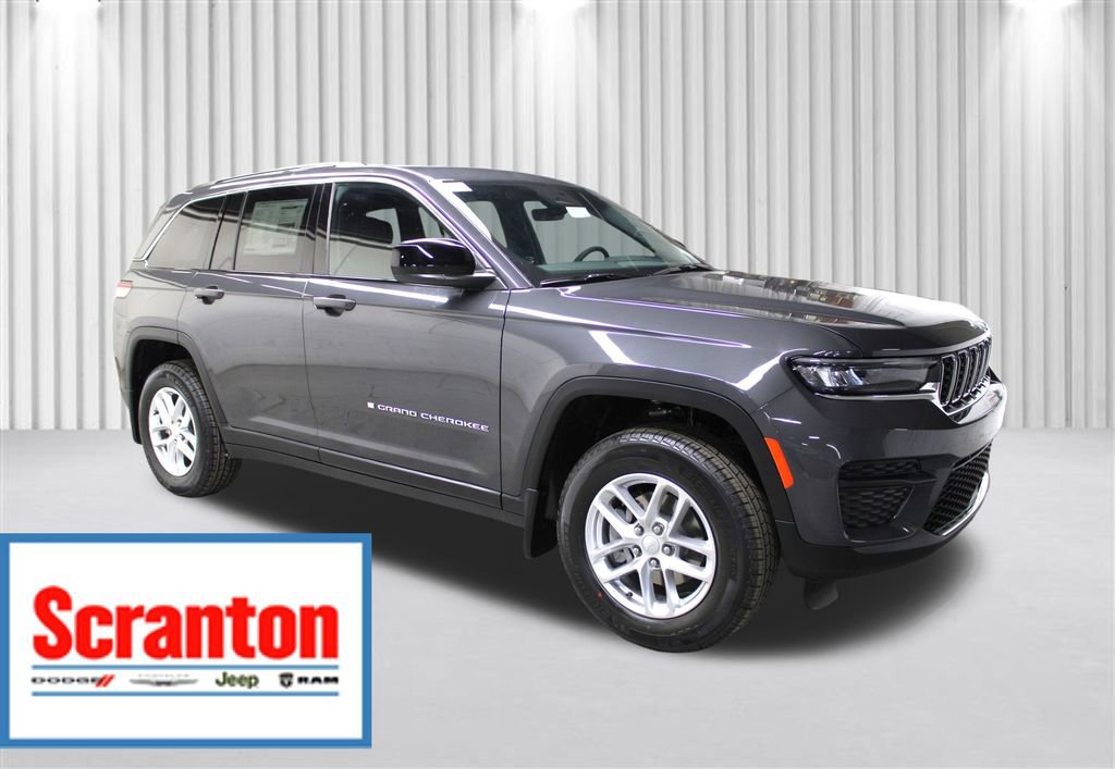 New 2025 Jeep Grand Cherokee Laredo w/ Luxury Tech Group I