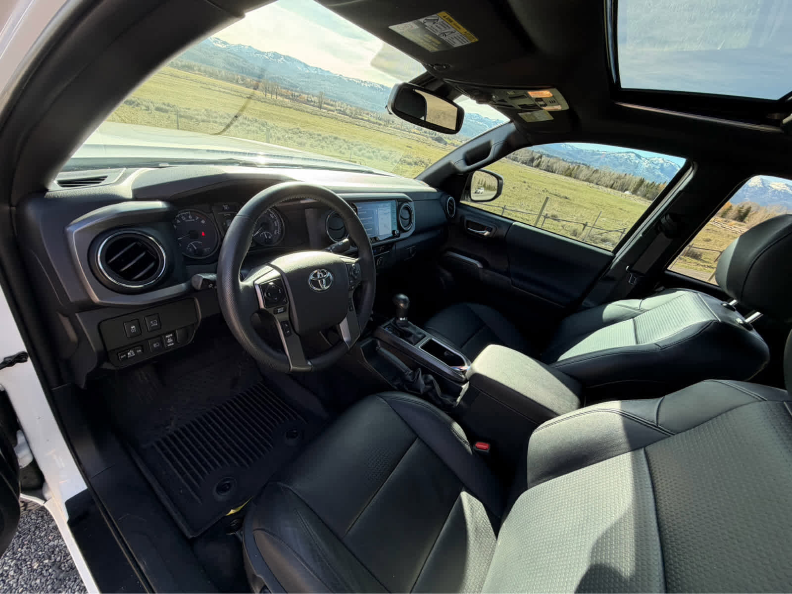 Used 2023 Toyota Tacoma TRD Off-Road w/ TRD Premium Off Road Package image 23