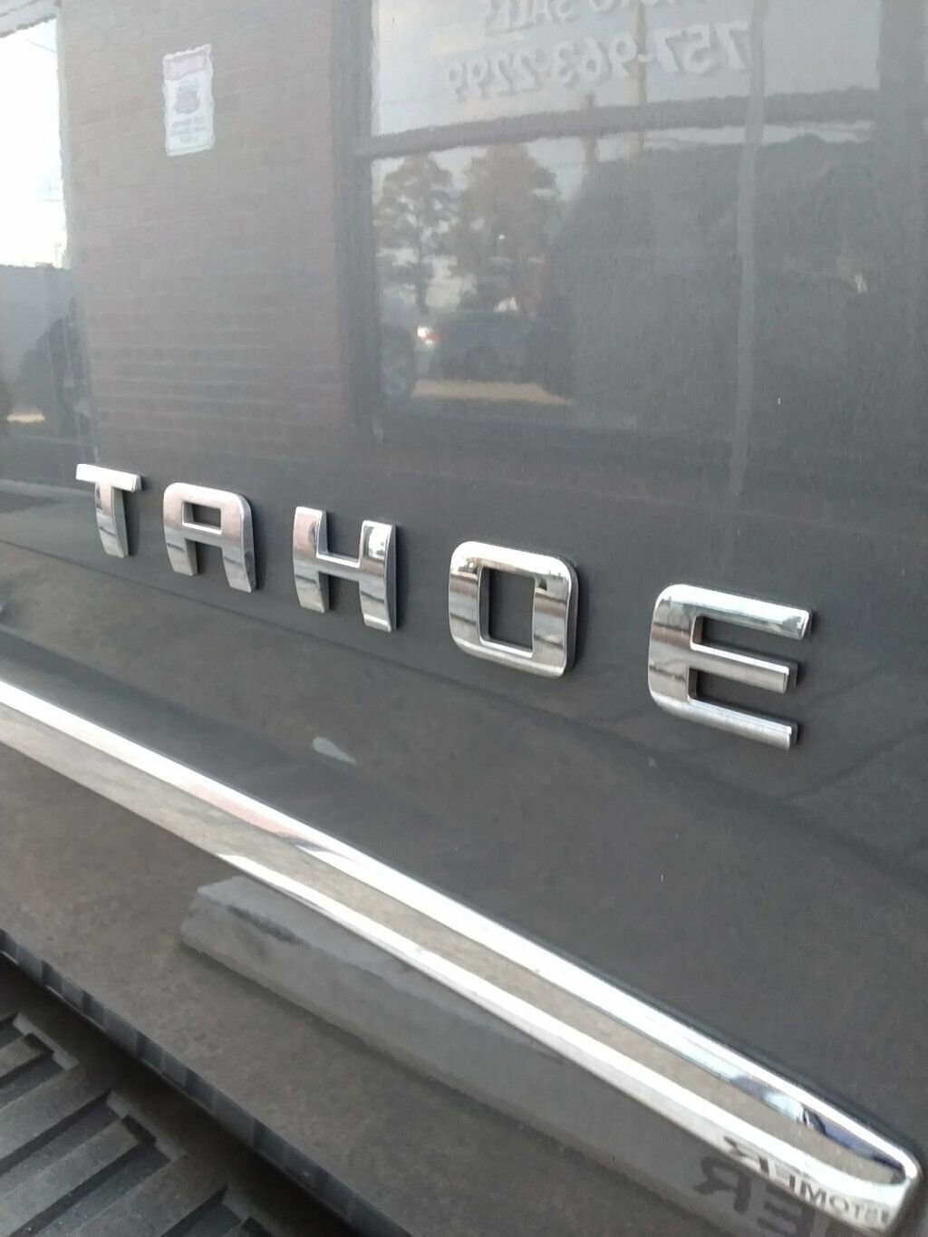 Used 2019 Chevrolet Tahoe LT w/ Luxury Package image 40