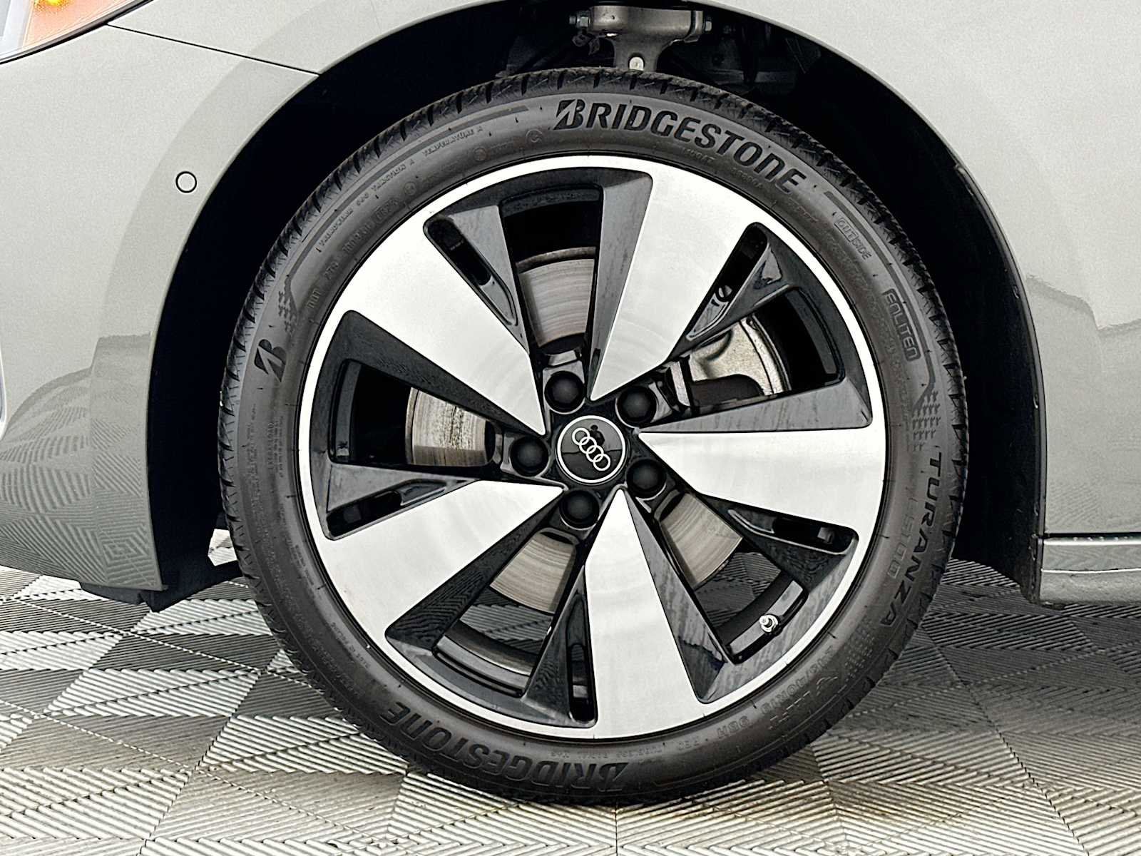 Certified 2025 Audi A5 2.0T Premium w/ Convenience Package image 29