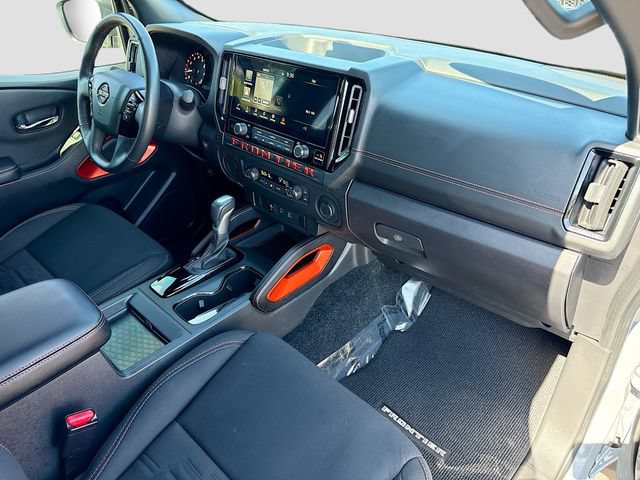 Used 2025 Nissan Frontier Pro-X RWD image 26