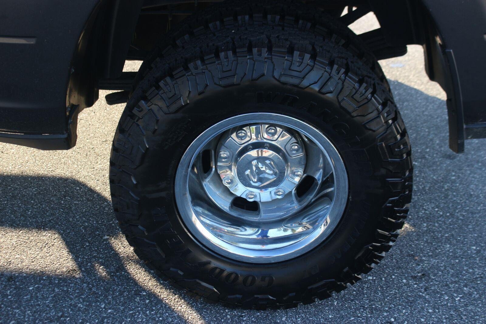 Used 2023 RAM 3500 Big Horn w/ Level 1 Equipment Group AWD/4WD image 40