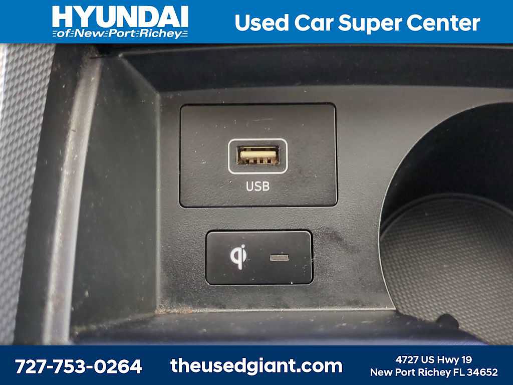 Certified 2022 Hyundai Santa Fe SEL FWD image 23