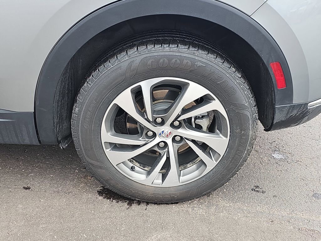 Certified 2023 Buick Envision Essence image 38