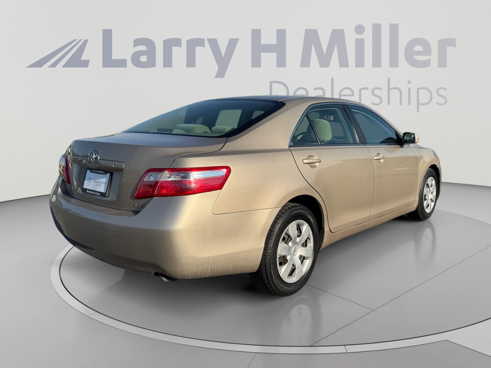 Used 2007 Toyota Camry LE FWD image 5