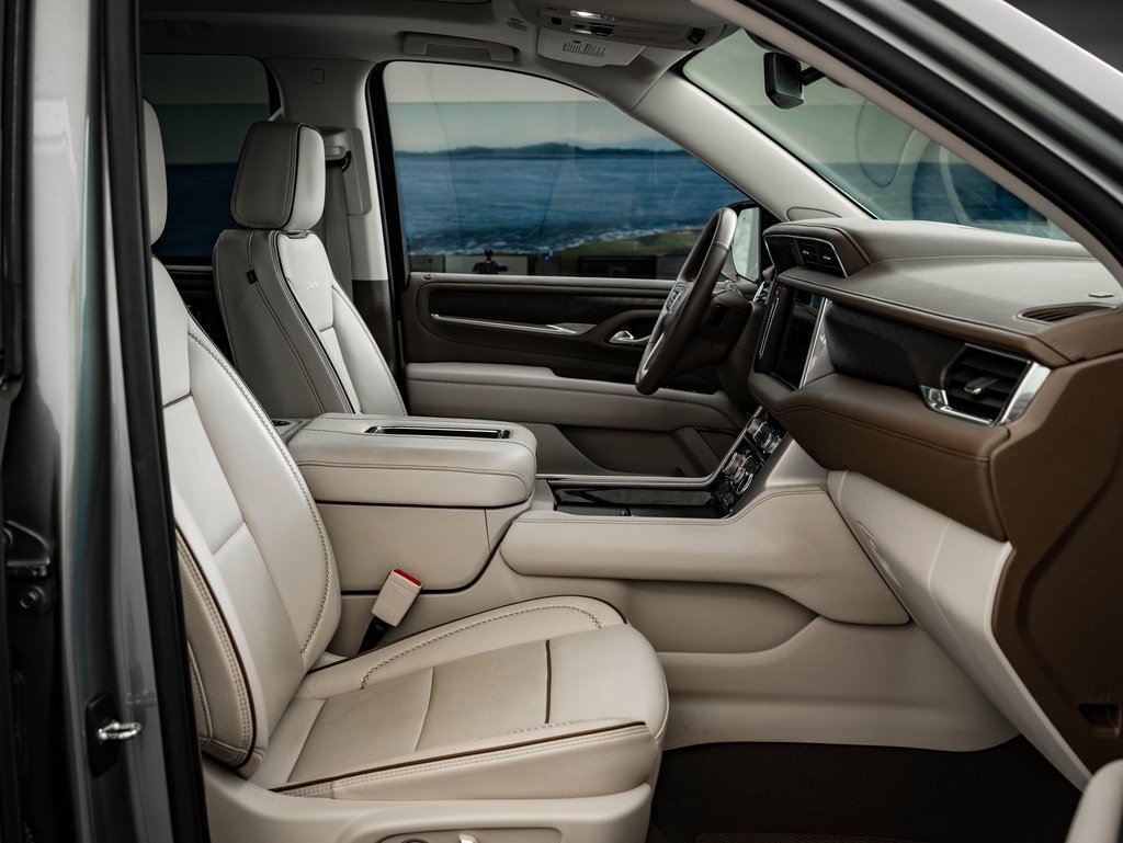 Used 2023 GMC Yukon Denali w/ Max Trailering Package image 28