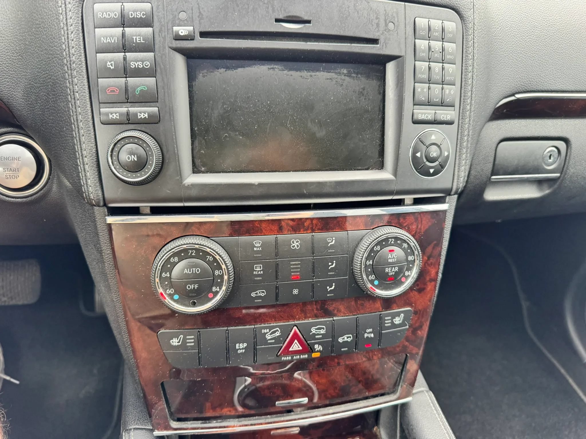 Used 2010 Mercedes-Benz GL 450 4MATIC image 28