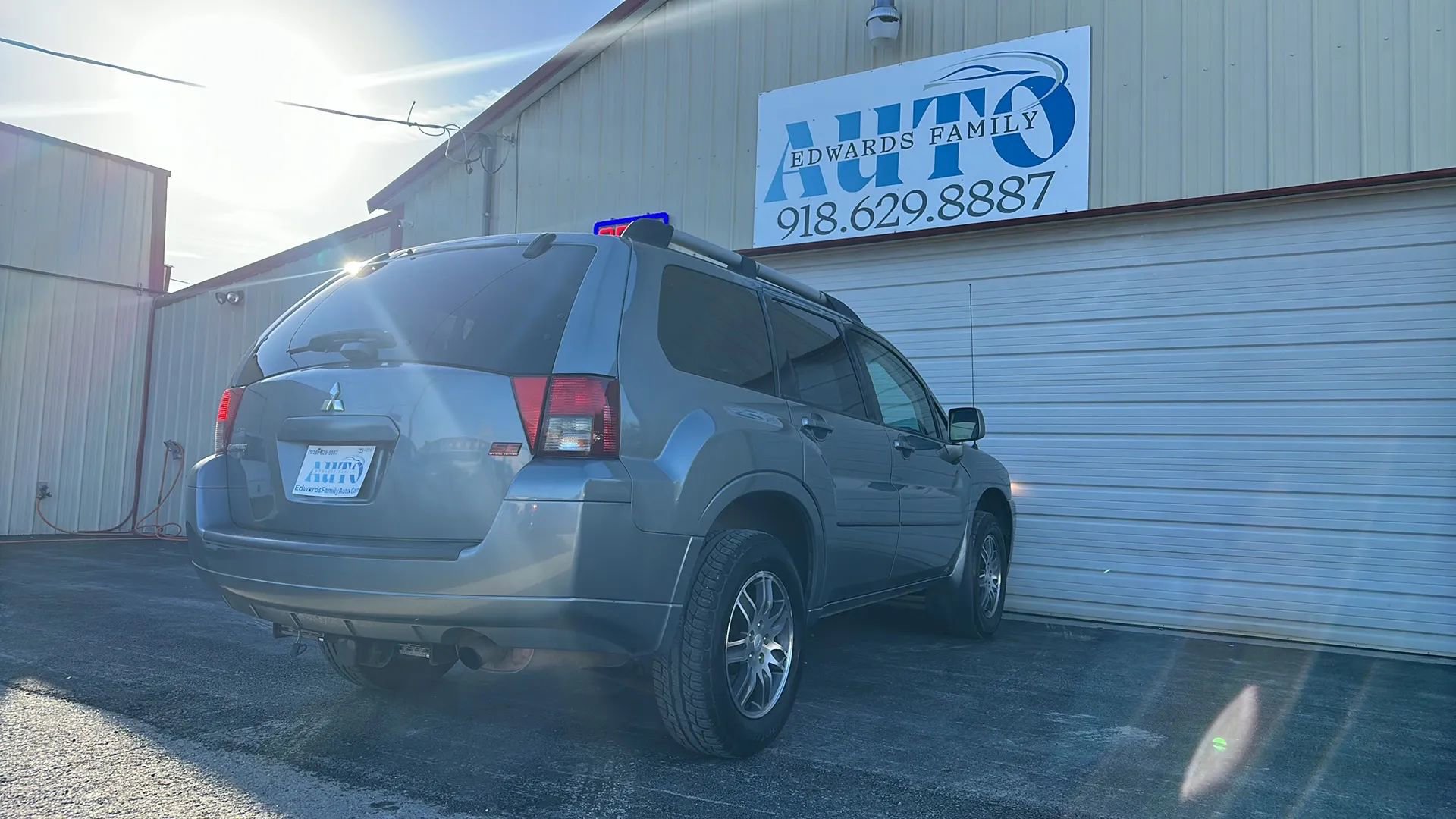 Used 2007 Mitsubishi Endeavor SE image 28