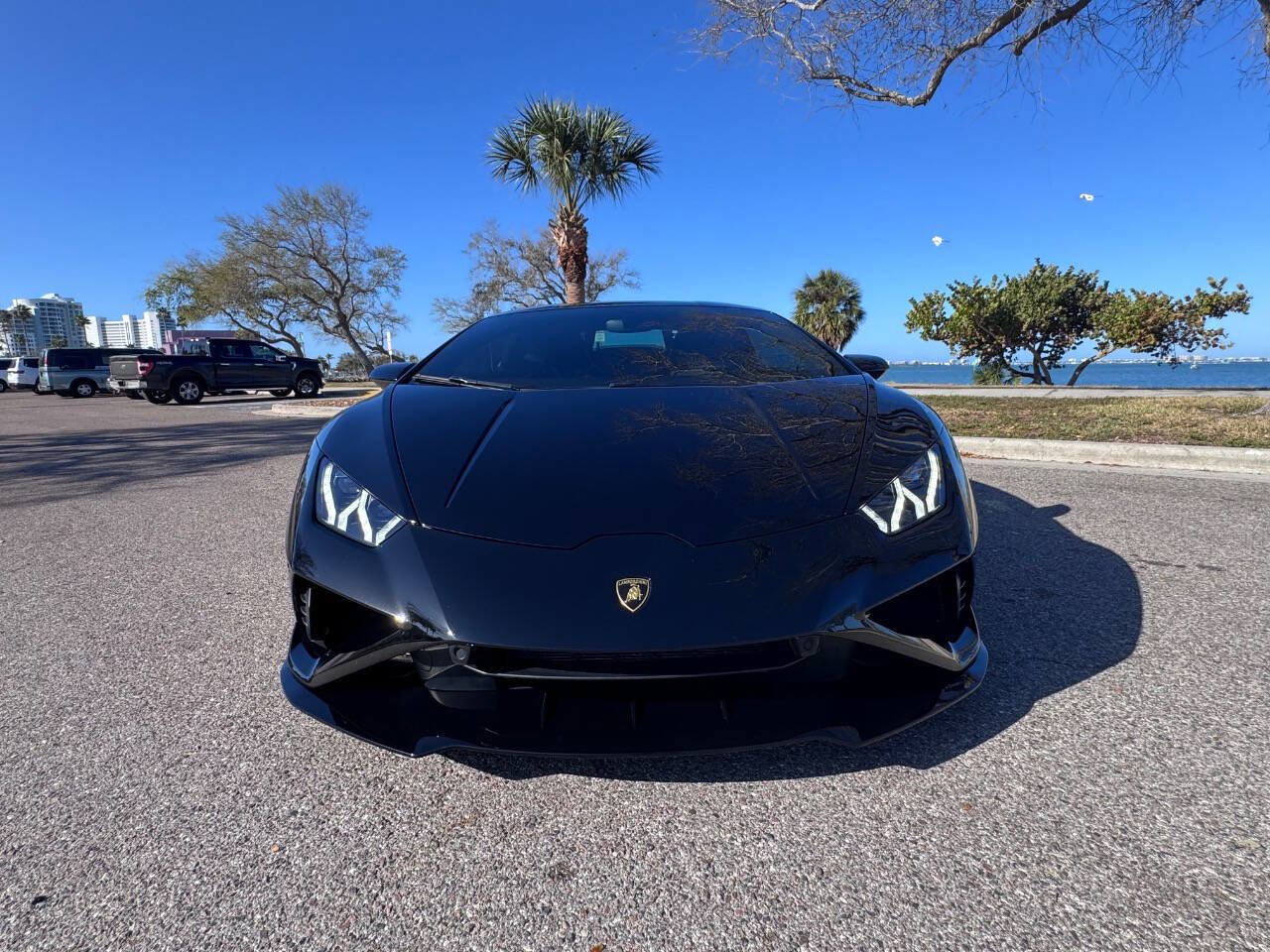 Used 2022 Lamborghini Huracan EVO image 22