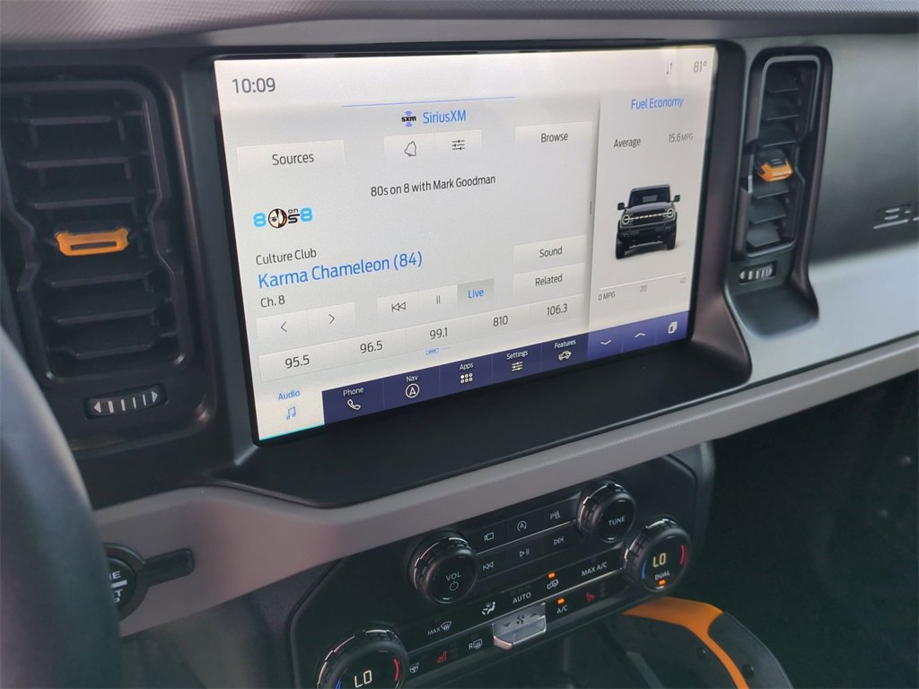 Used 2023 Ford Bronco Badlands image 13