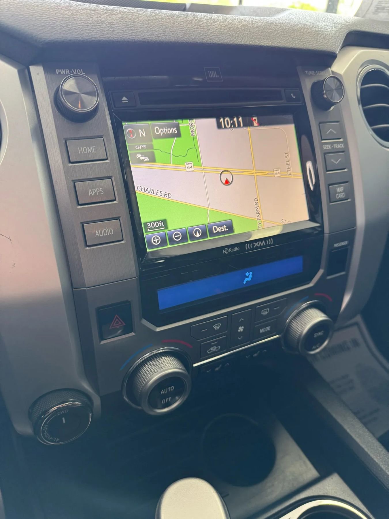 Used 2017 Toyota Tundra Limited w/ Limited Premium Package AWD/4WD image 25