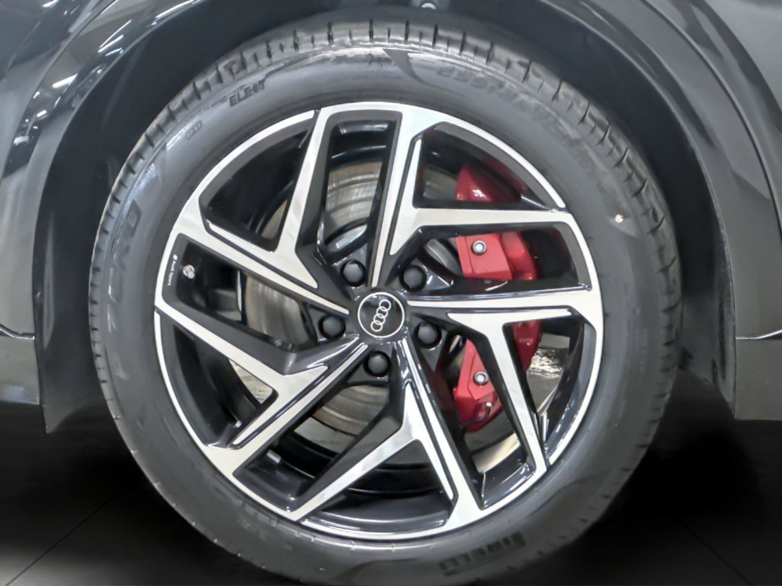 New 2027 Audi SQ6 e-tron Premium Plus AWD/4WD image 25