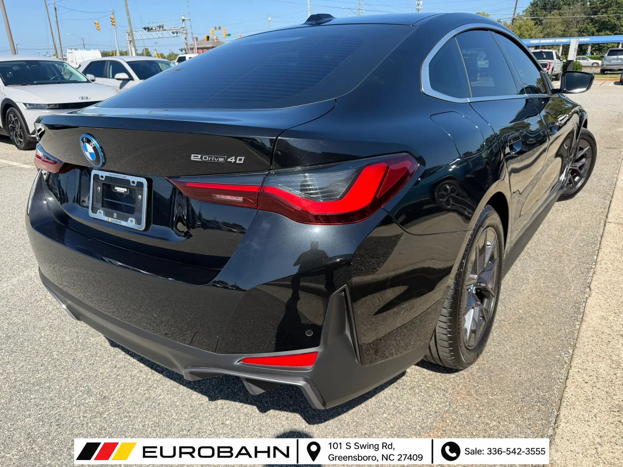 Used 2023 BMW i4 eDrive40 w/ Premium Package RWD image 5