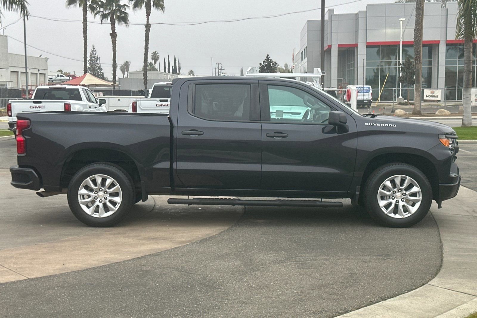 Certified 2022 Chevrolet Silverado 1500 Custom image 3