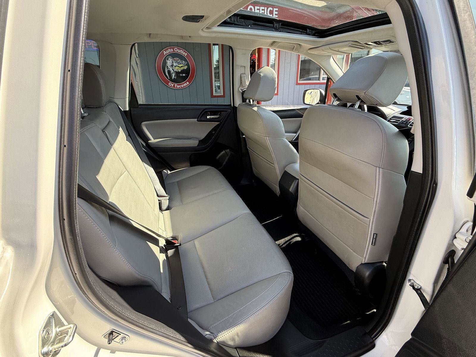 Used 2018 Subaru Forester 2.5i Limited w/ Popular Package #2 image 19