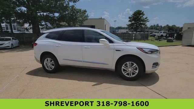 Certified 2020 Buick Enclave Essence w/ Sound and Sites Package FWD image 2