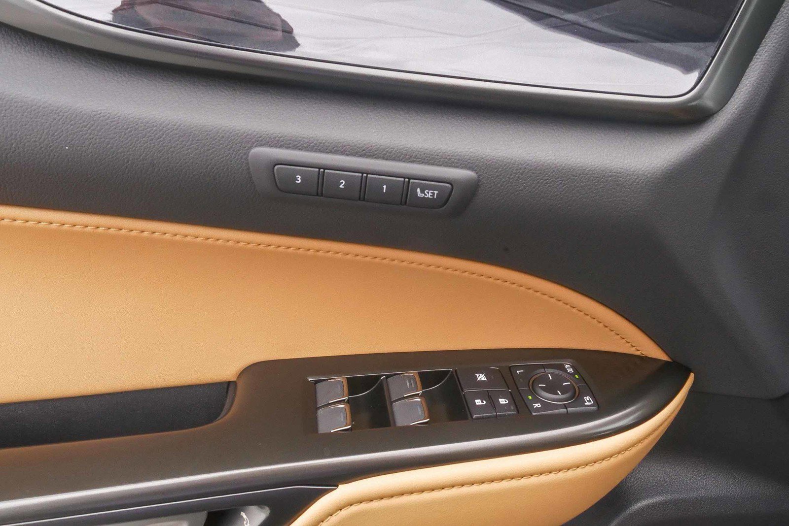 New 2026 Lexus NX 350h AWD w/ Premium Package image 20