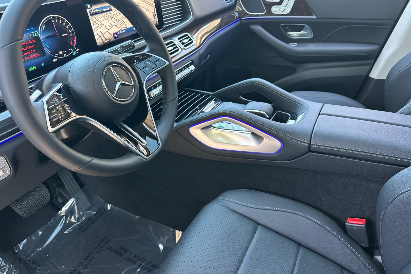 New 2026 Mercedes-Benz GLE 450e 4MATIC image 4