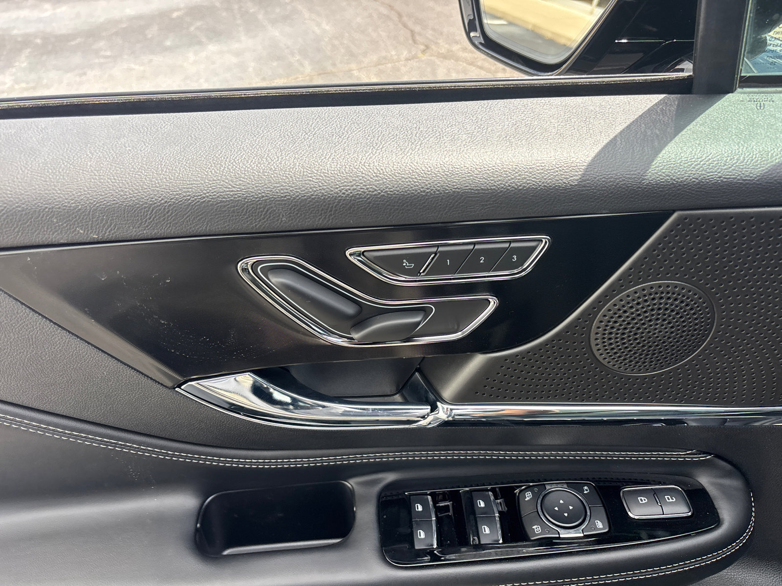 New 2026 Lincoln Corsair Premiere AWD/4WD image 13
