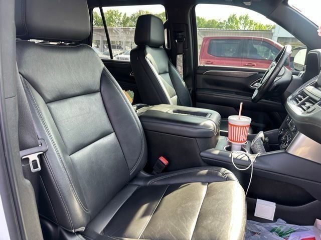 Used 2021 Chevrolet Tahoe LT w/ Luxury Package AWD/4WD image 25