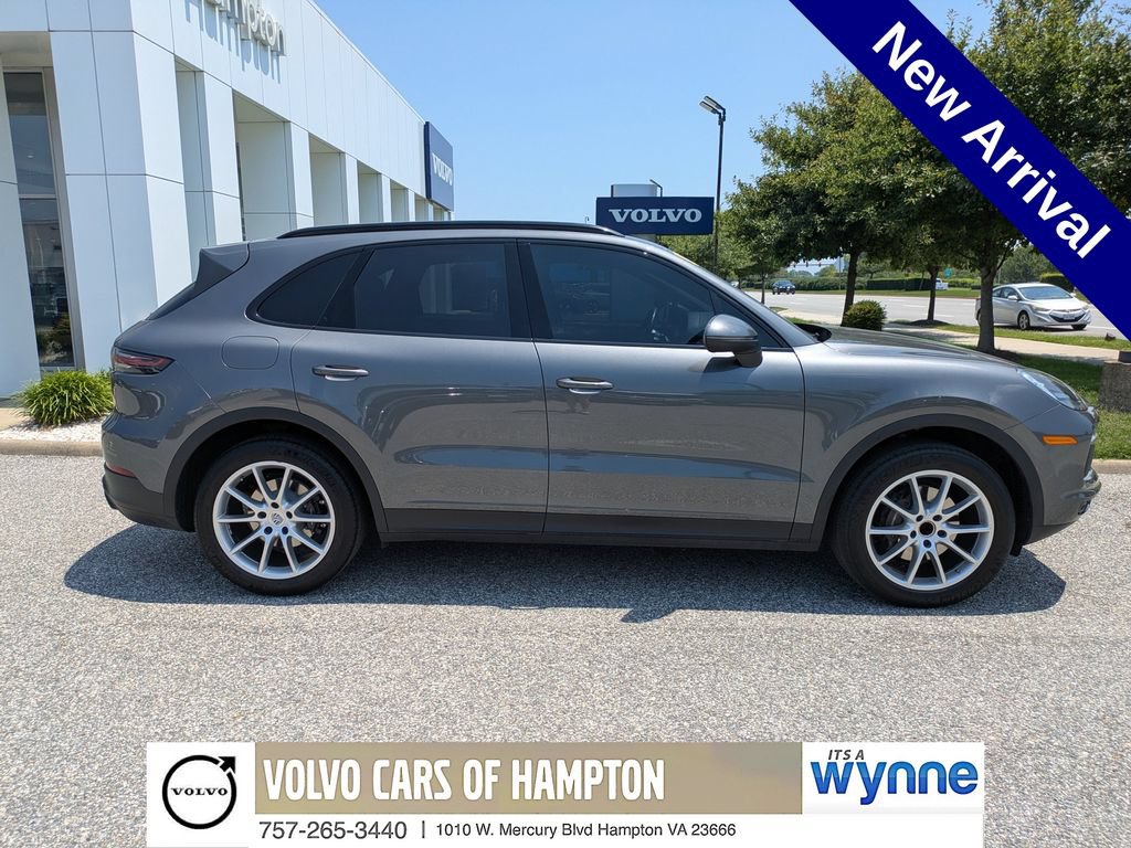 Used 2019 Porsche Cayenne AWD/4WD image 3