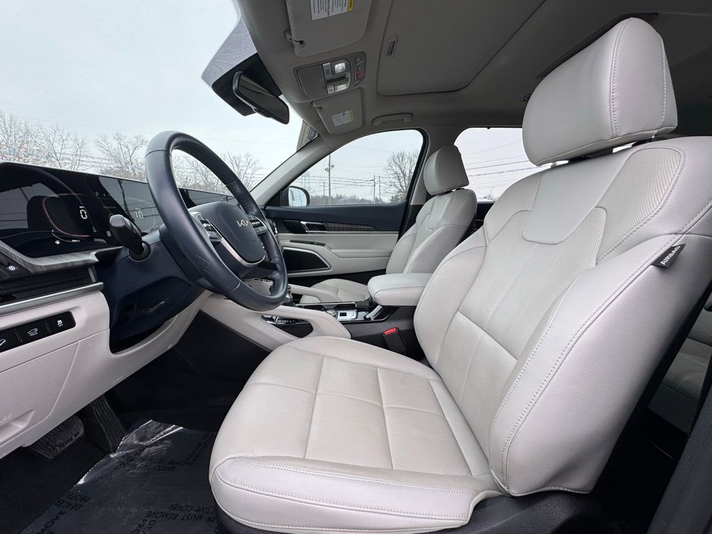 Used 2023 Kia Telluride EX image 20