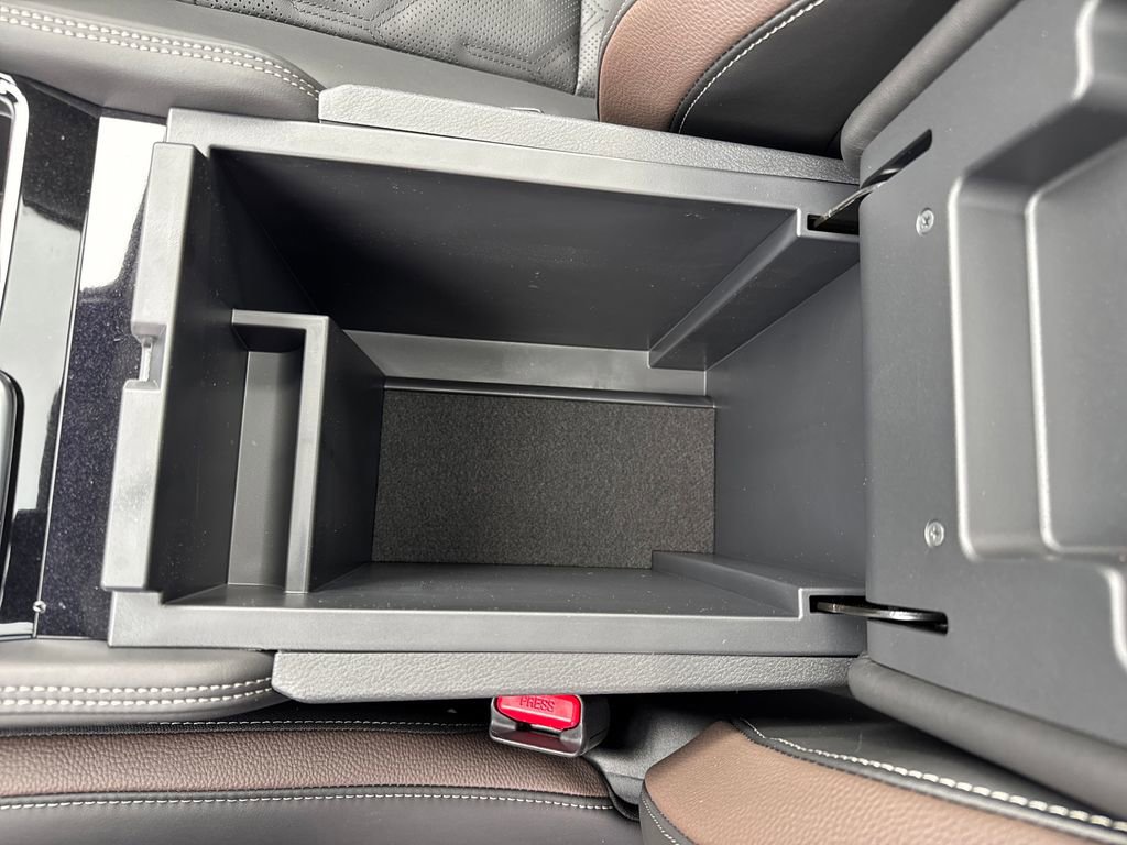 New 2026 Nissan Pathfinder Platinum image 27