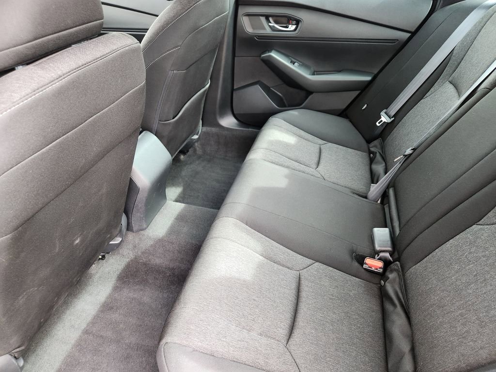 Used 2023 Honda Accord EX image 19