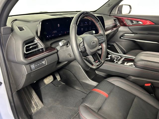 Used 2024 Chevrolet Traverse RS image 22