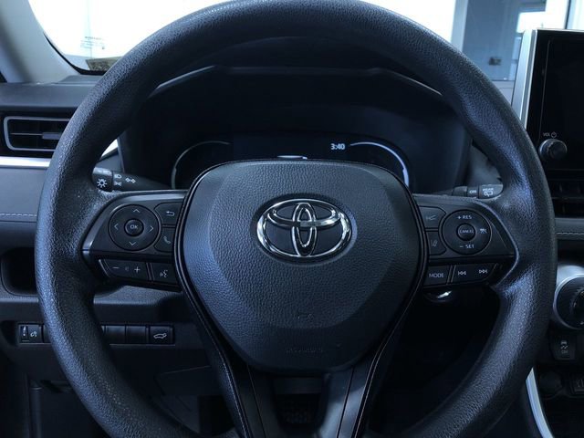 Certified 2025 Toyota RAV4 XLE w/ Convenience Package image 24