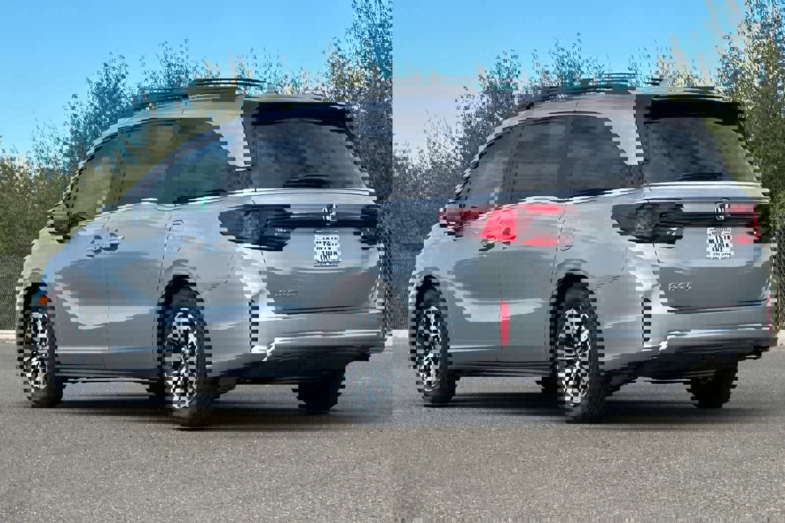 New 2026 Honda Odyssey EX-L image 5