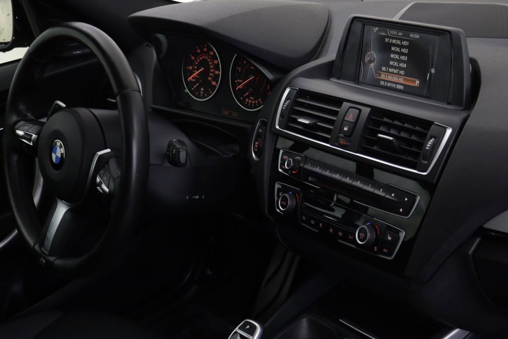 Used 2015 BMW M235i xDrive Coupe image 21