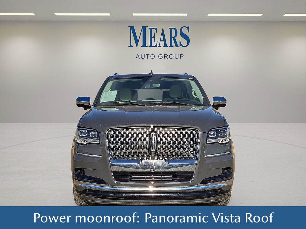 Used 2023 Lincoln Navigator Black Label image 9