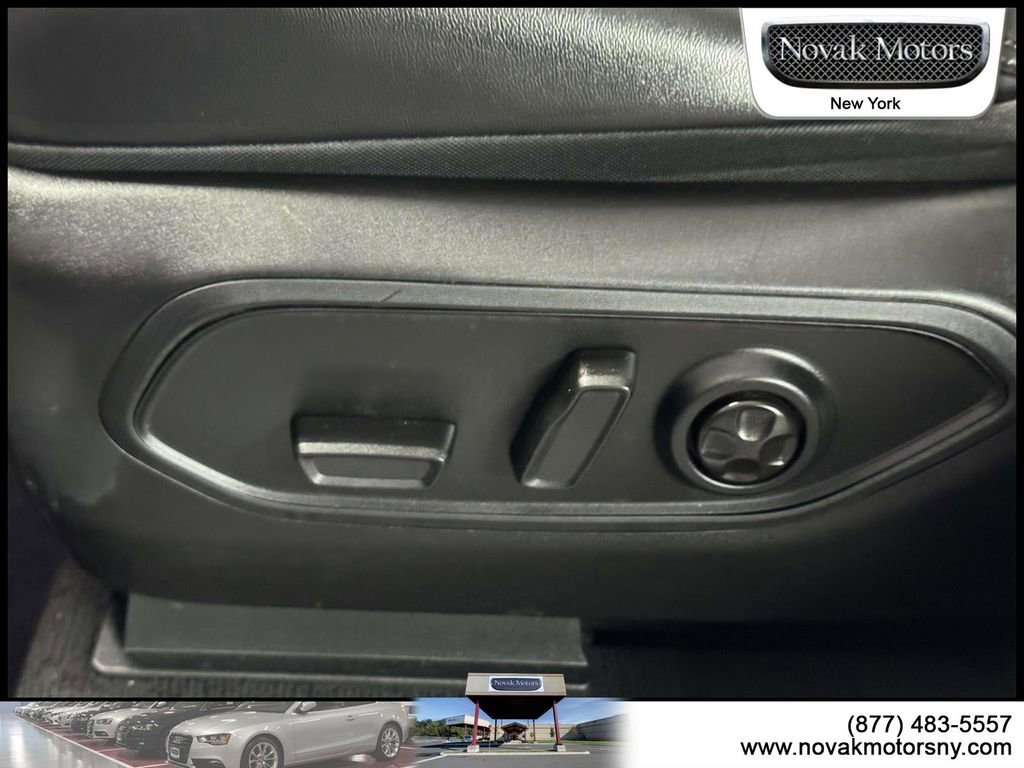 Used 2022 Jeep Grand Cherokee L Limited image 16