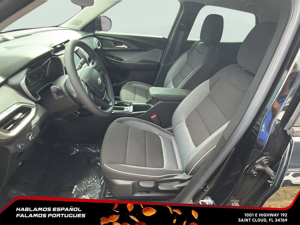 Used 2023 Chevrolet TrailBlazer LS FWD image 12