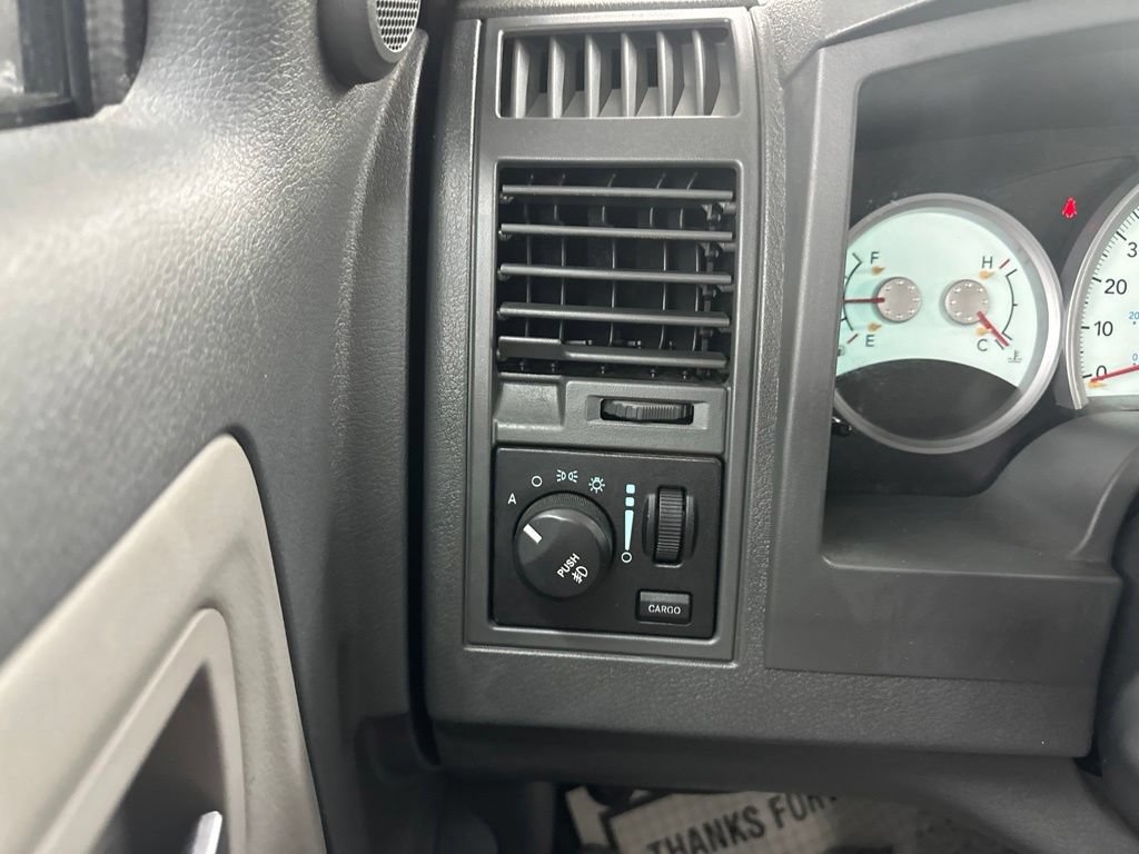 Used 2007 Dodge Dakota Laramie w/ Popular Equipment Group AWD/4WD image 41