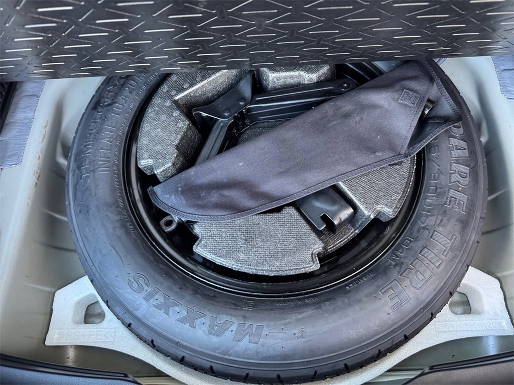 Used 2024 Toyota RAV4 XSE image 17