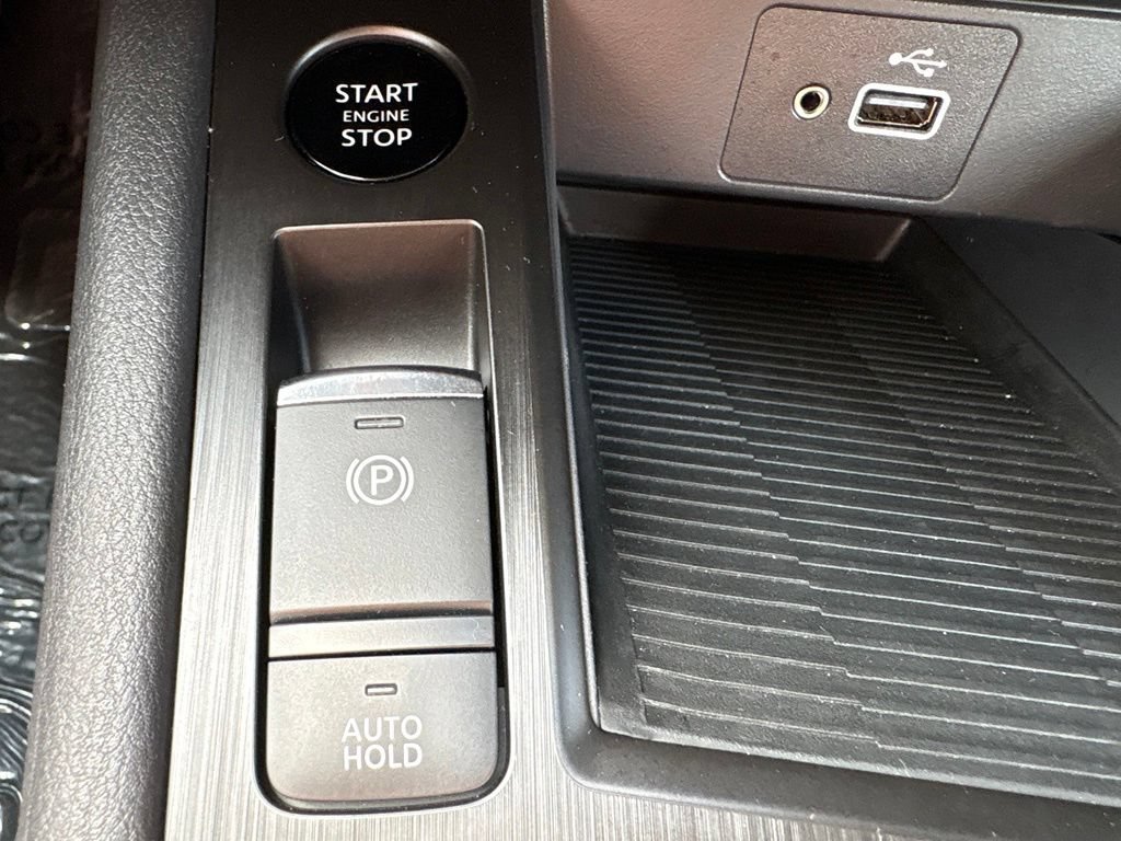 Used 2025 Nissan Kicks S FWD image 24