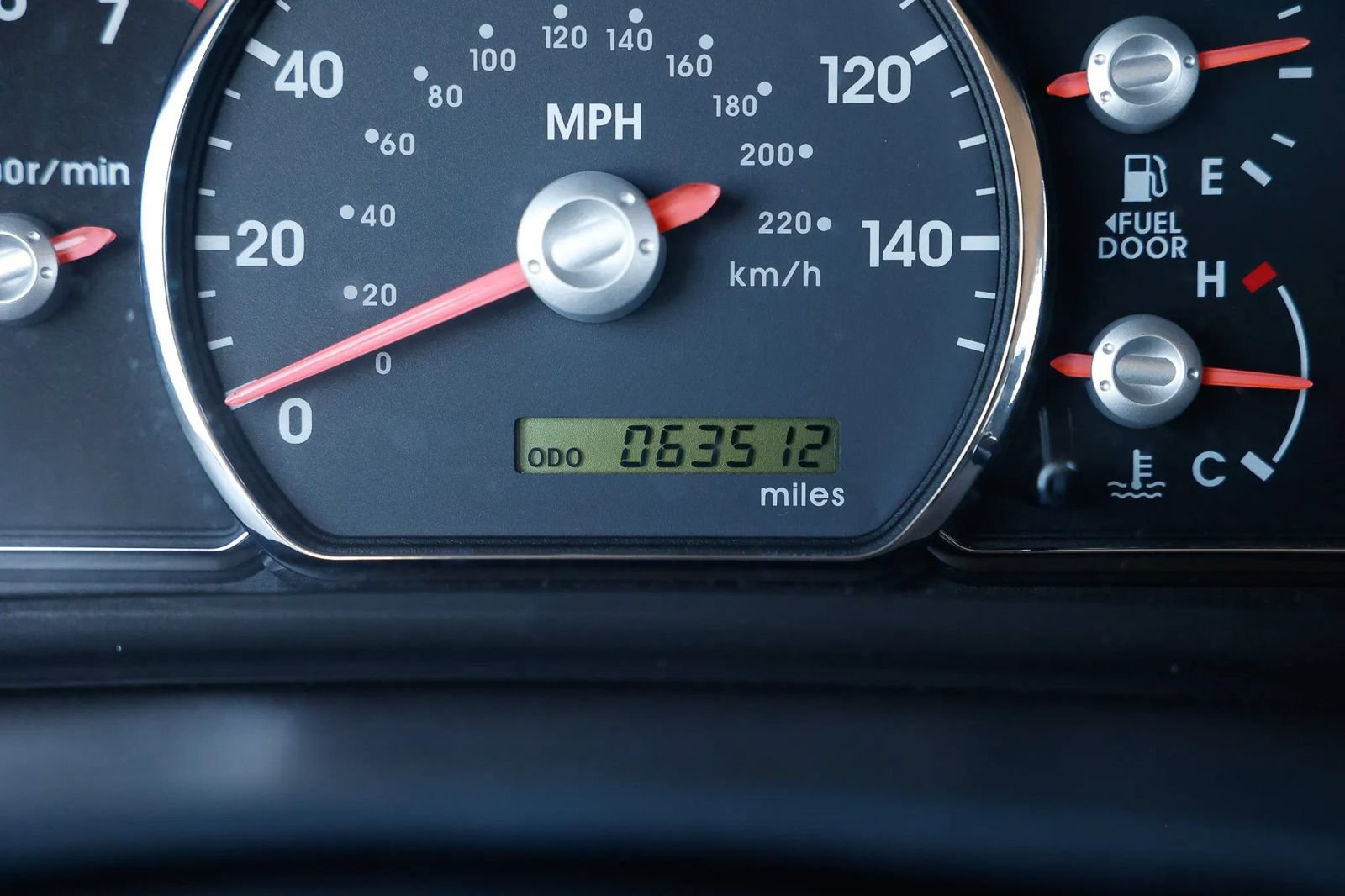Used 2006 Mitsubishi Endeavor LS FWD image 39