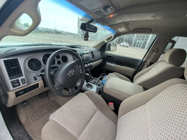 Used 2008 Toyota Tundra 4x4 CrewMax image 9