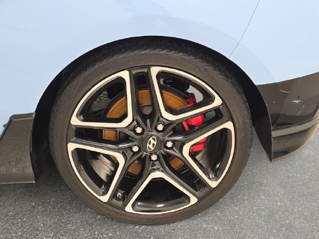 Used 2019 Hyundai Veloster N N w/ Performance Package FWD image 31