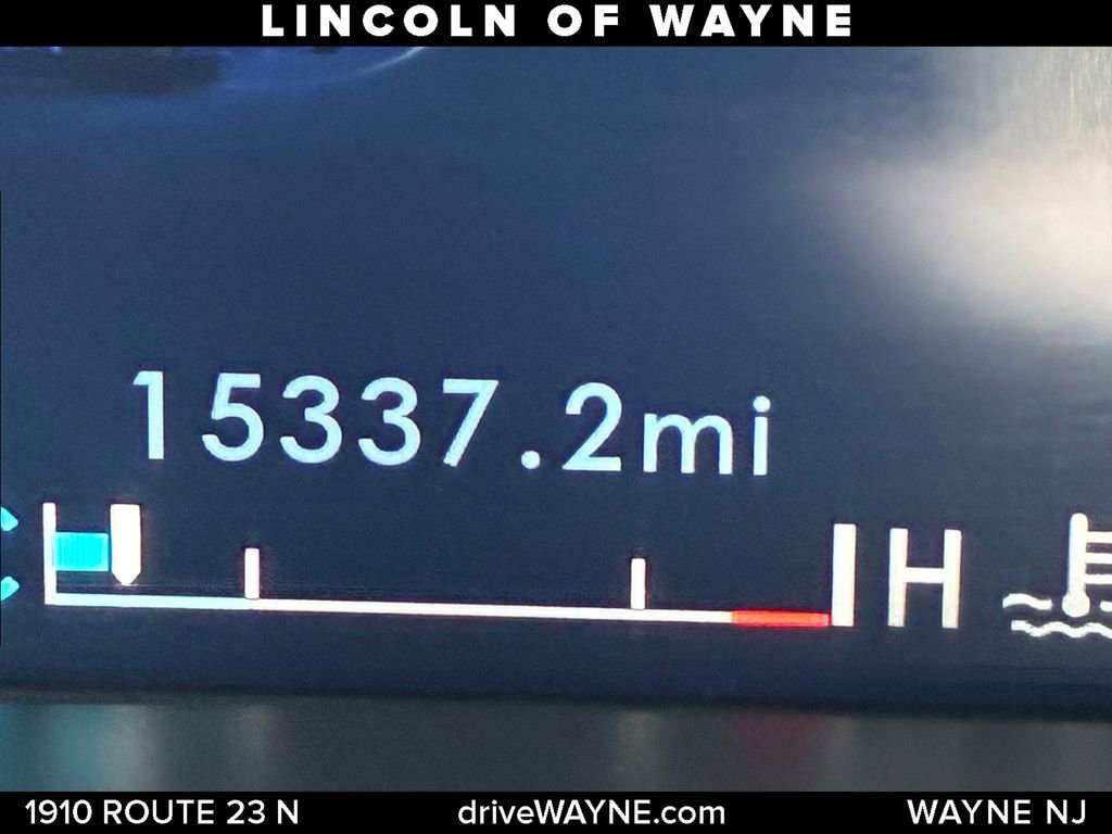 Used 2023 Lincoln Navigator Reserve AWD/4WD image 18