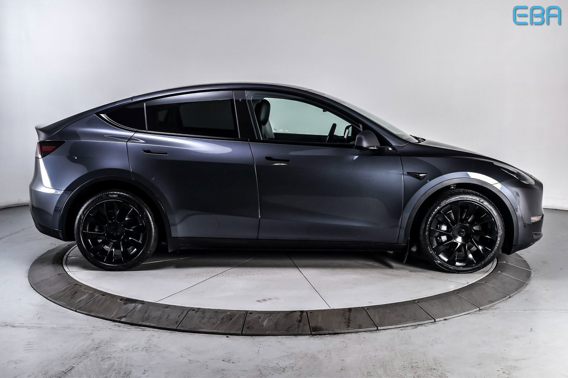 Used 2021 Tesla Model Y Long Range image 7