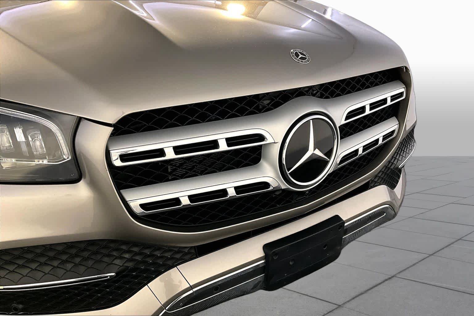 Used 2020 Mercedes-Benz GLS 450 4MATIC image 32