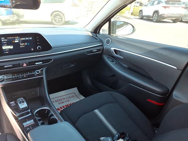 Used 2023 Hyundai Sonata SE FWD image 9