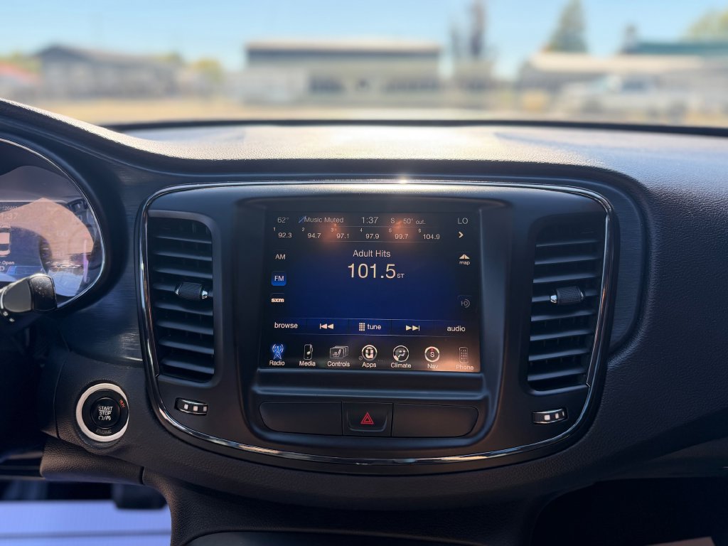 Used 2015 Chrysler 200 S w/ Navigation & Sound Group I FWD image 11