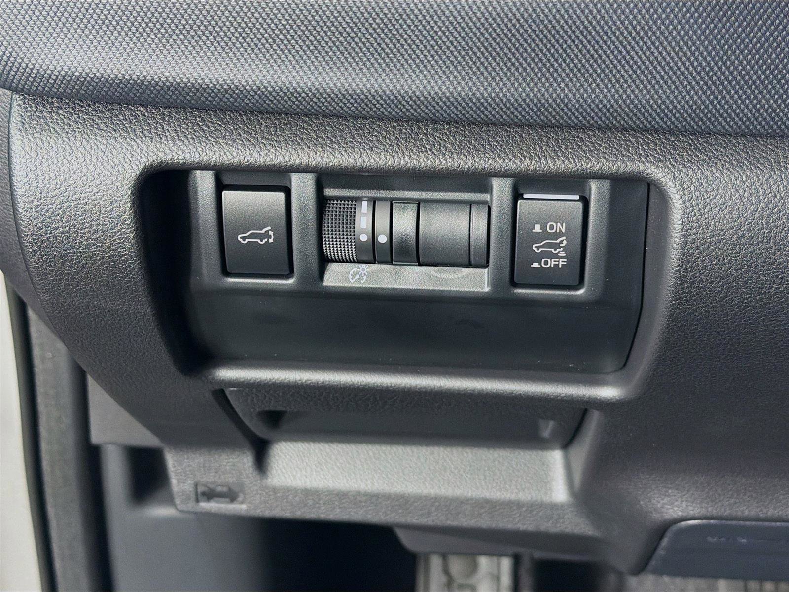 New 2026 Subaru Forester Premium AWD/4WD image 10