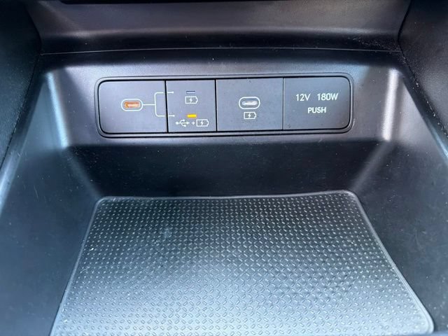 Used 2025 Hyundai Santa Cruz SEL FWD image 23